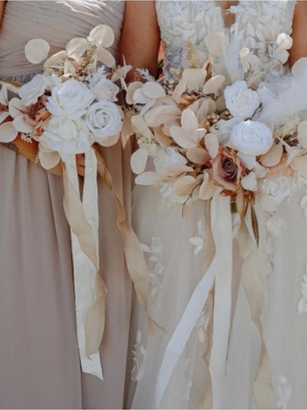 Ling’s Moment Bridesmaid Bouquets - Artificial Floral - Picture 3 of 3